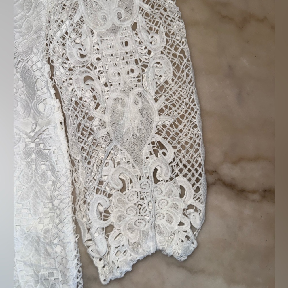 NWT Vici Collection Nordstrom White Crochet Lace Long Sleeve Sheath Dress Large - Picture 4 of 15